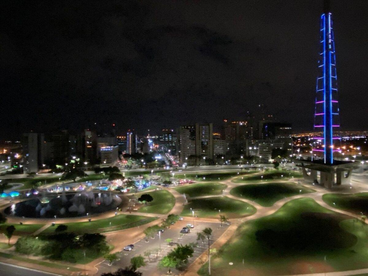 Flat Encantador No 11º Com Vista Pra Torre De Tv Brazíliaváros Kültér fotó